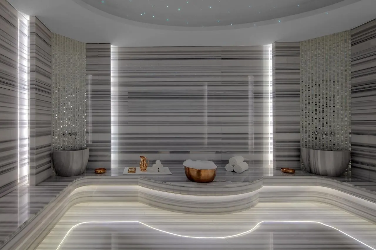 Paramount Hotel Dubai 5*,