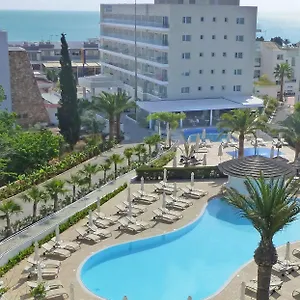 κάντε κράτηση εδώ